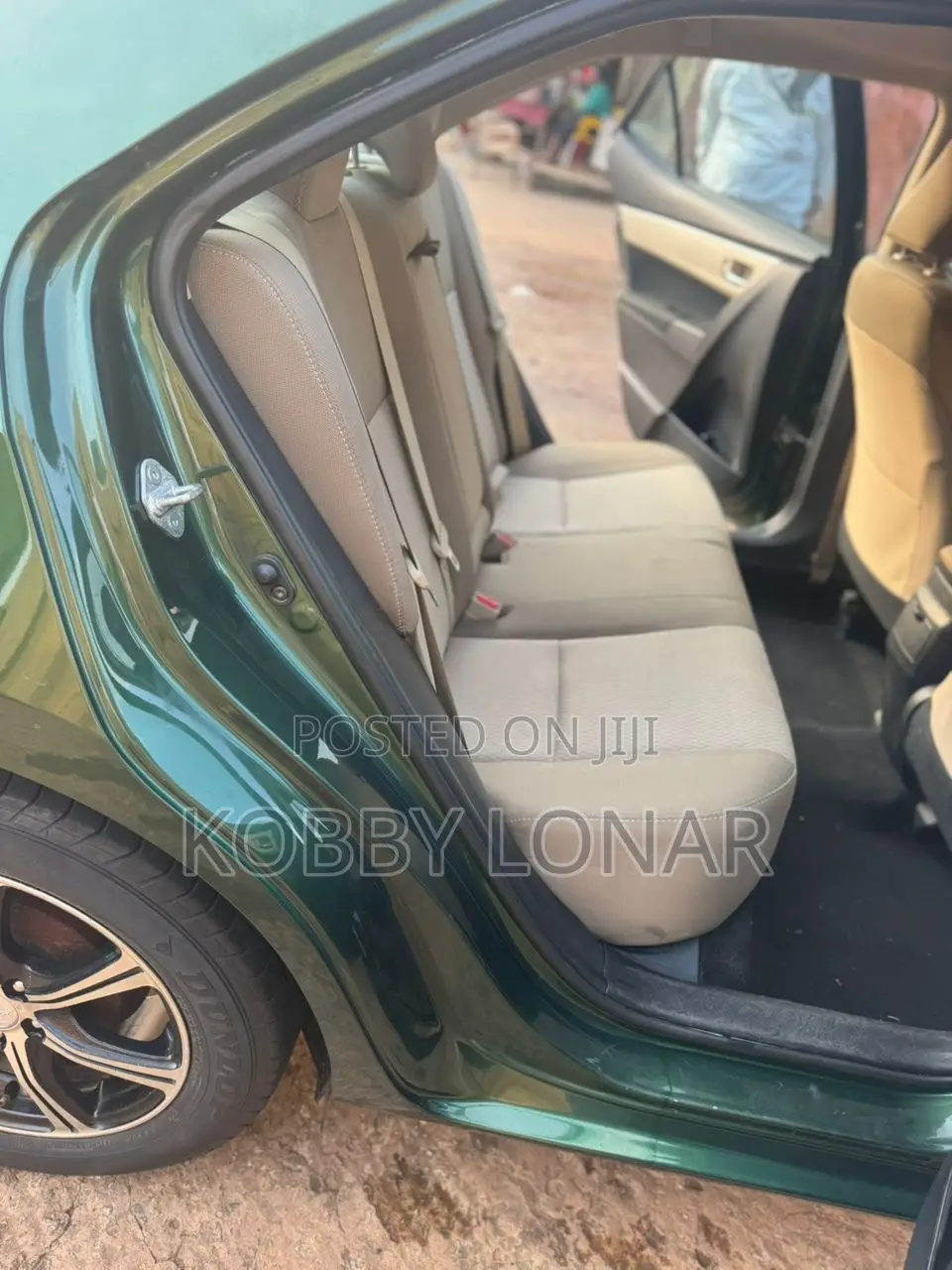 Toyota Corolla 2016 Green