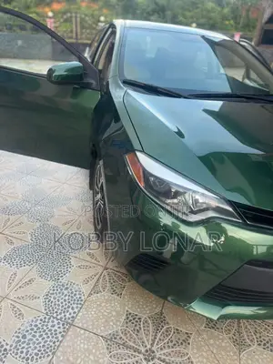 Toyota Corolla 2016 Green