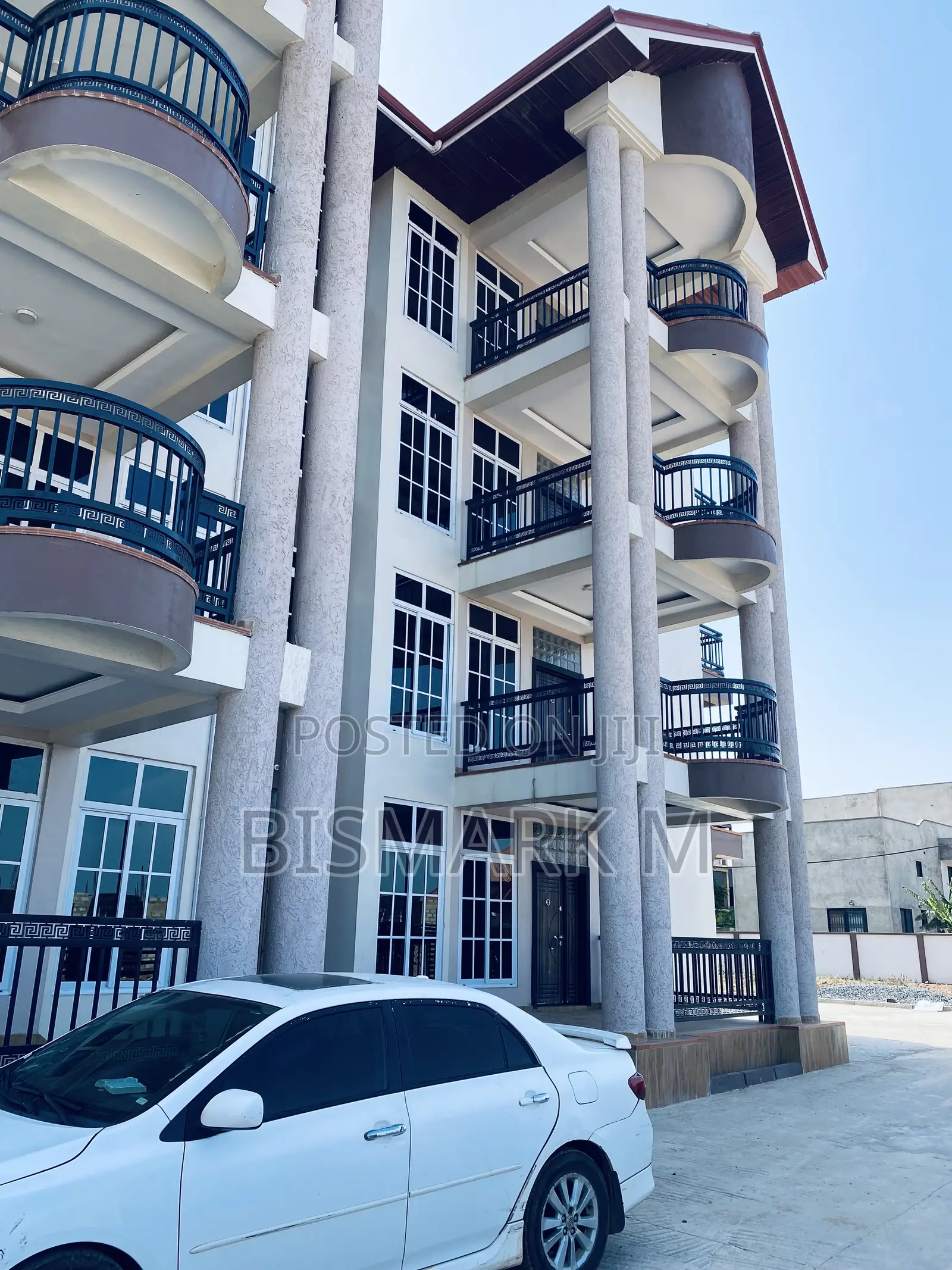 2bdrm Apartment in Adjiriganor for rent