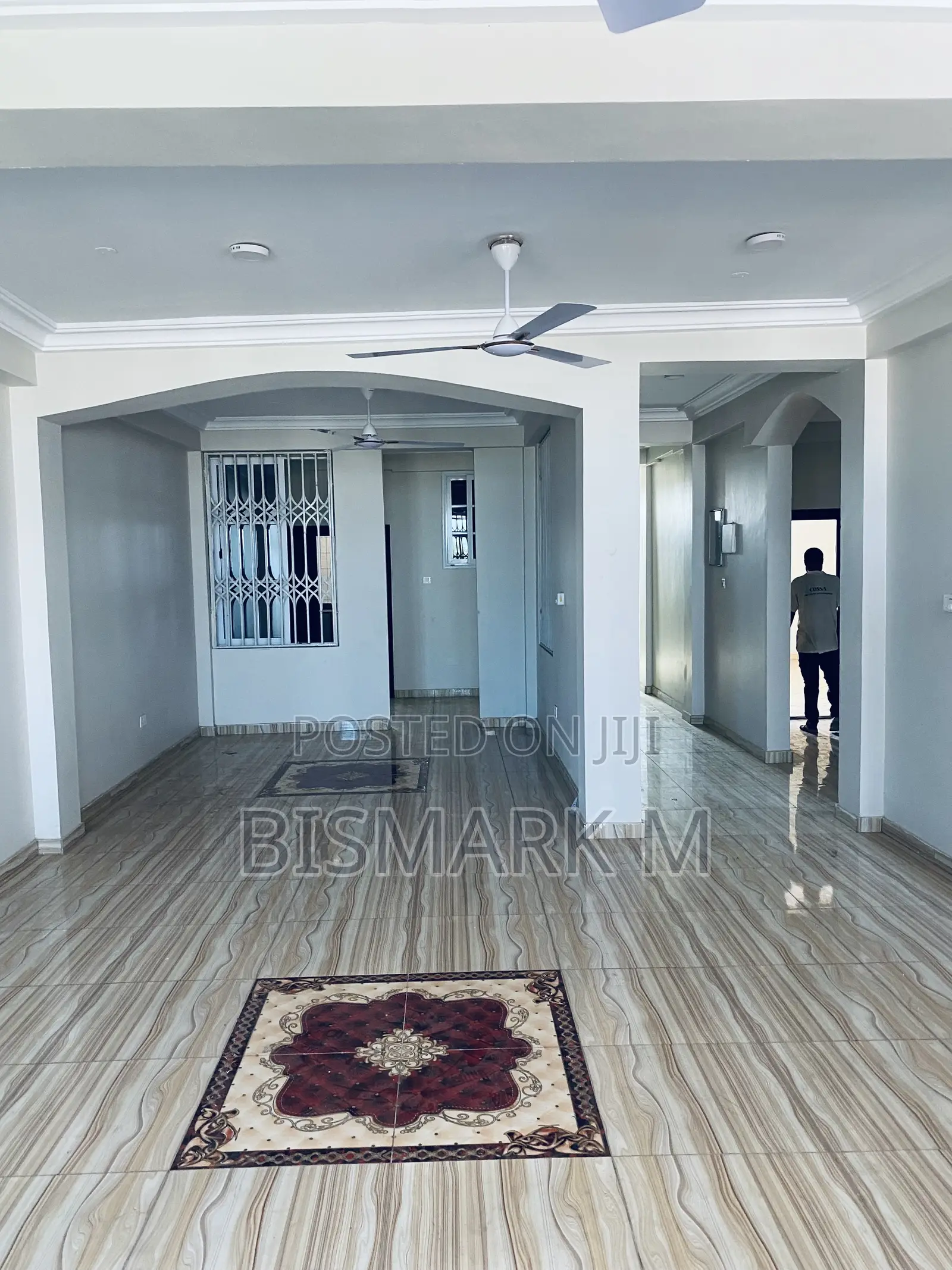 2bdrm Apartment in Adjiriganor for rent