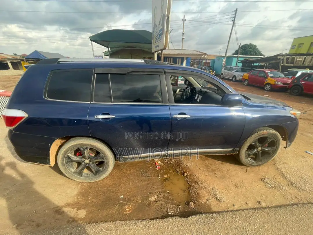 Toyota Highlander 2013 Black