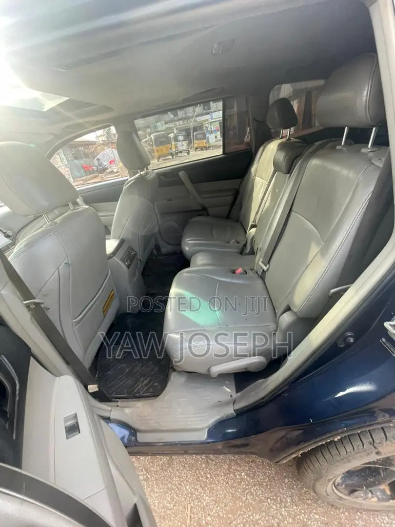 Toyota Highlander 2013 Black