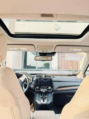 Honda CR-V Touring AWD 2018 White
