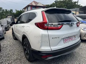 Honda CR-V Touring AWD 2018 White