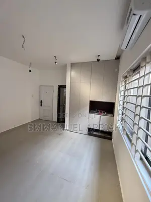 3bdrm House in Ablekuma Odumase for sale