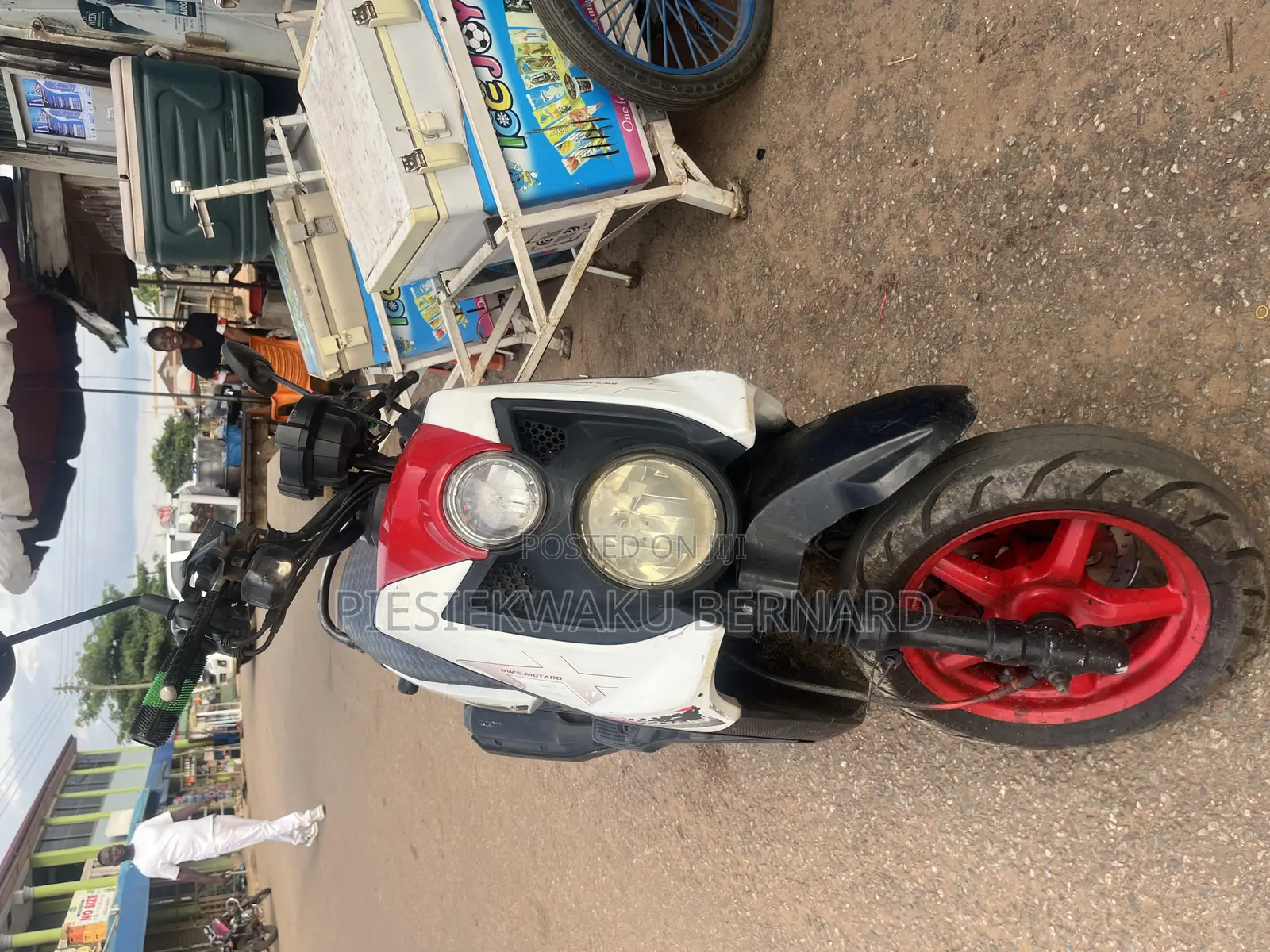 Yamaha 2021 White