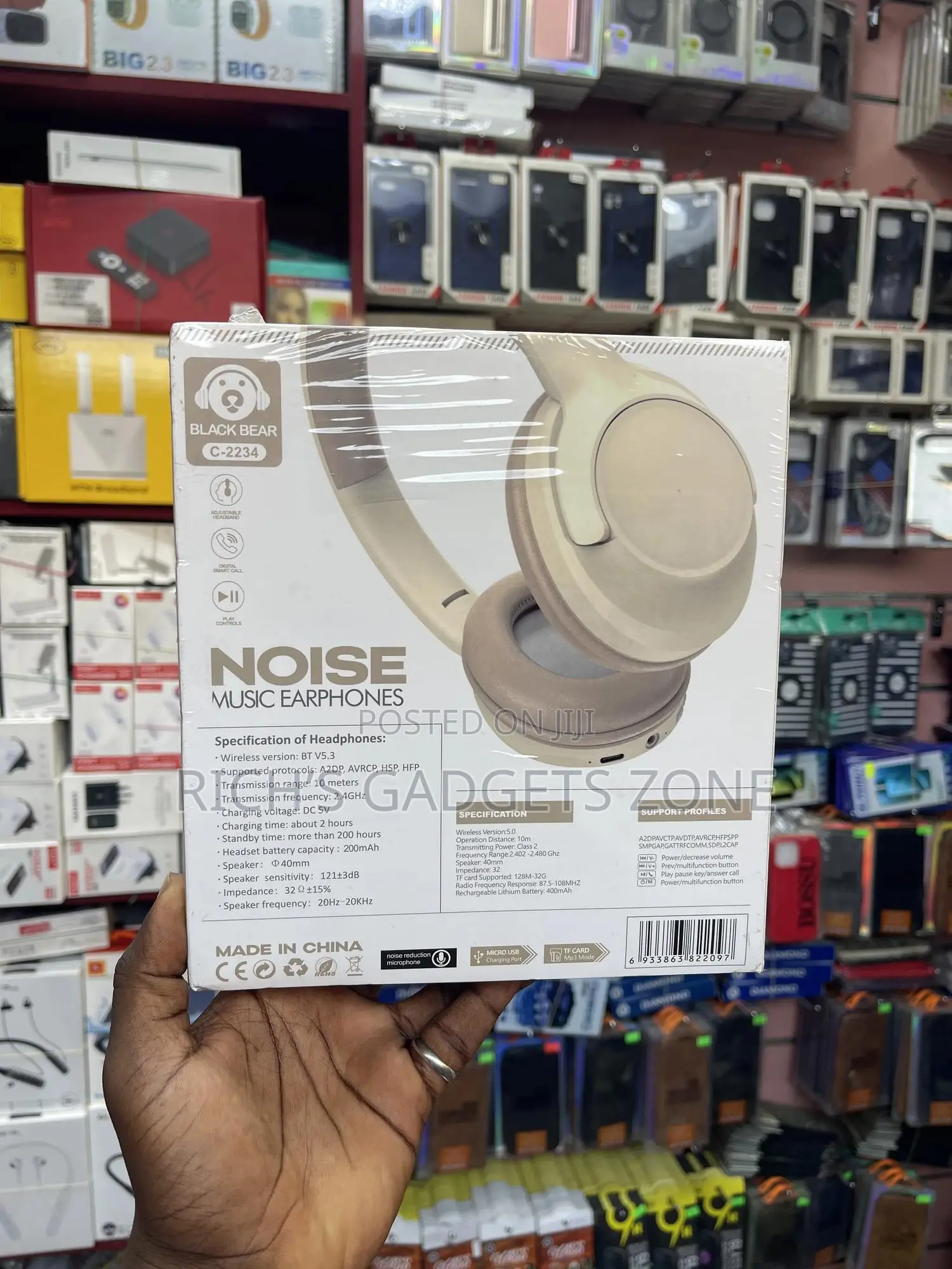 Black Bear C-2234 Wireless Headphones | Immersive Sound Comfort