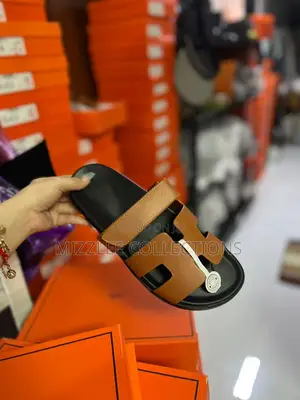 Quality Original Hermes Unisex Slippers Available in 36-42