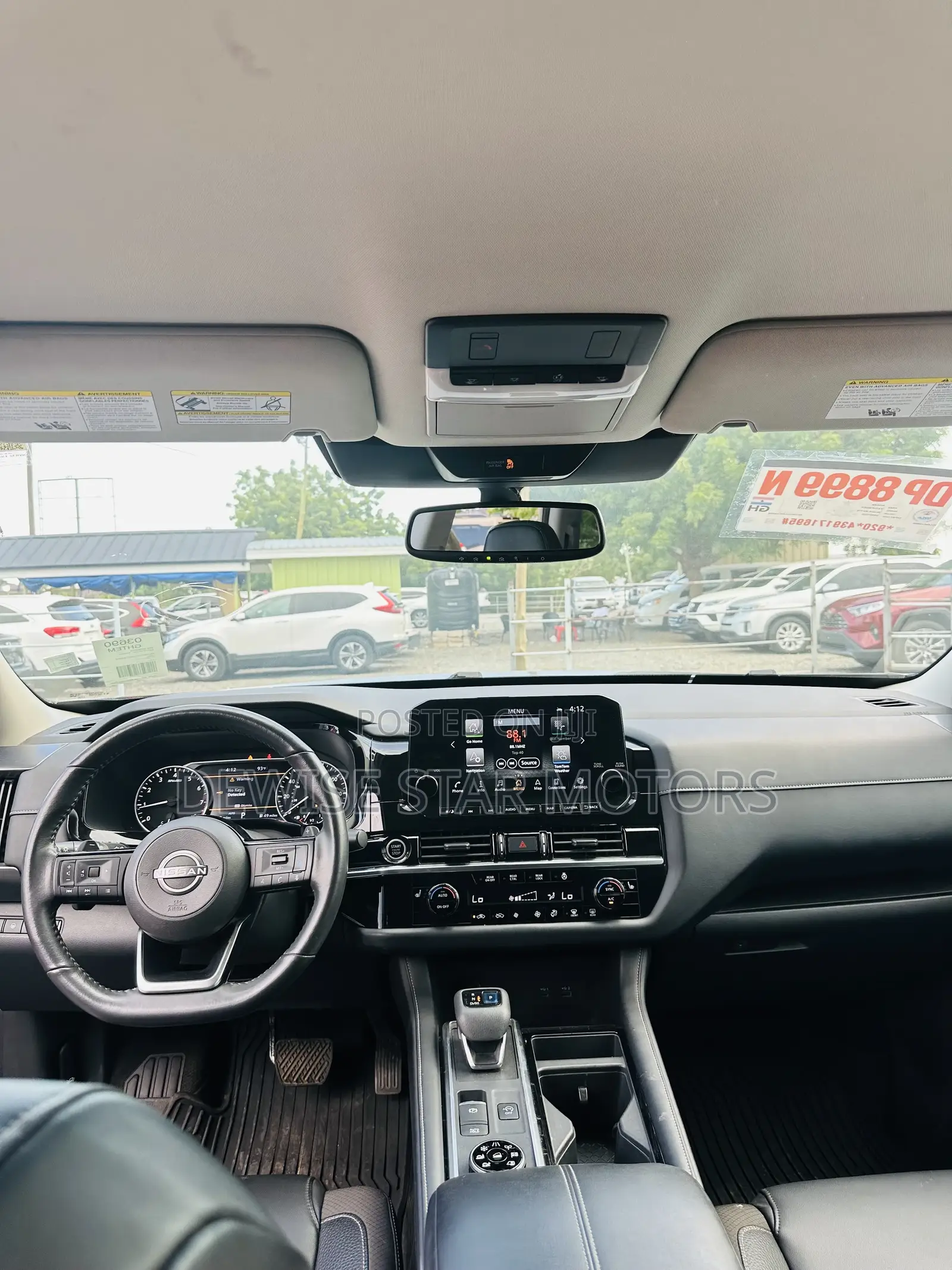 Nissan Pathfinder SL 2022 Gray