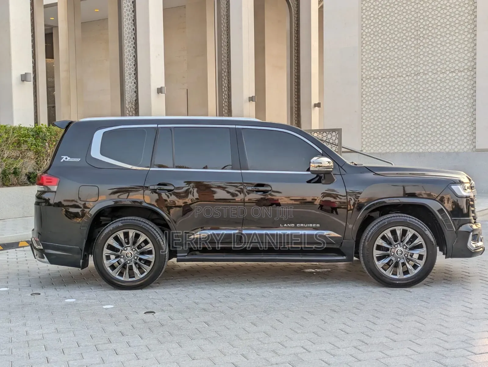 Toyota Land Cruiser 2024 Black
