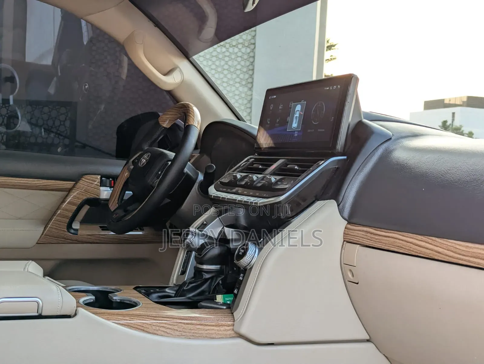 Toyota Land Cruiser 2024 Black