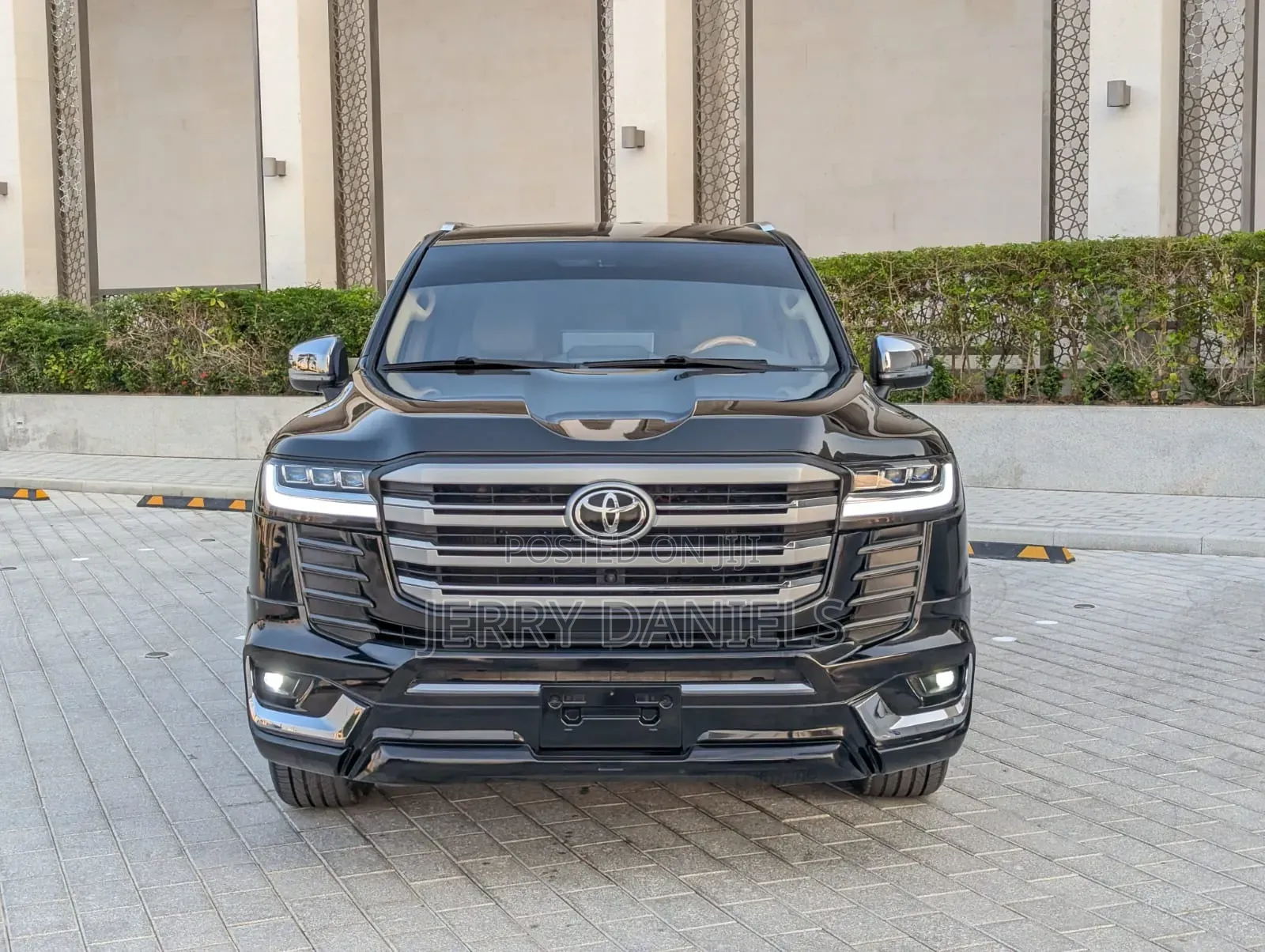 Toyota Land Cruiser 2024 Black