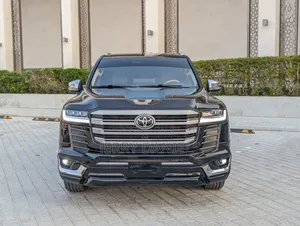 Toyota Land Cruiser 2024 Black