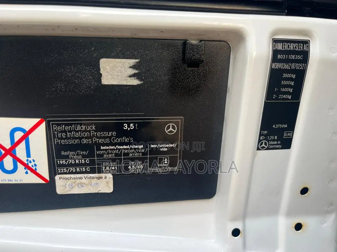 Mercedes-Benz Sprinter 2012 White
