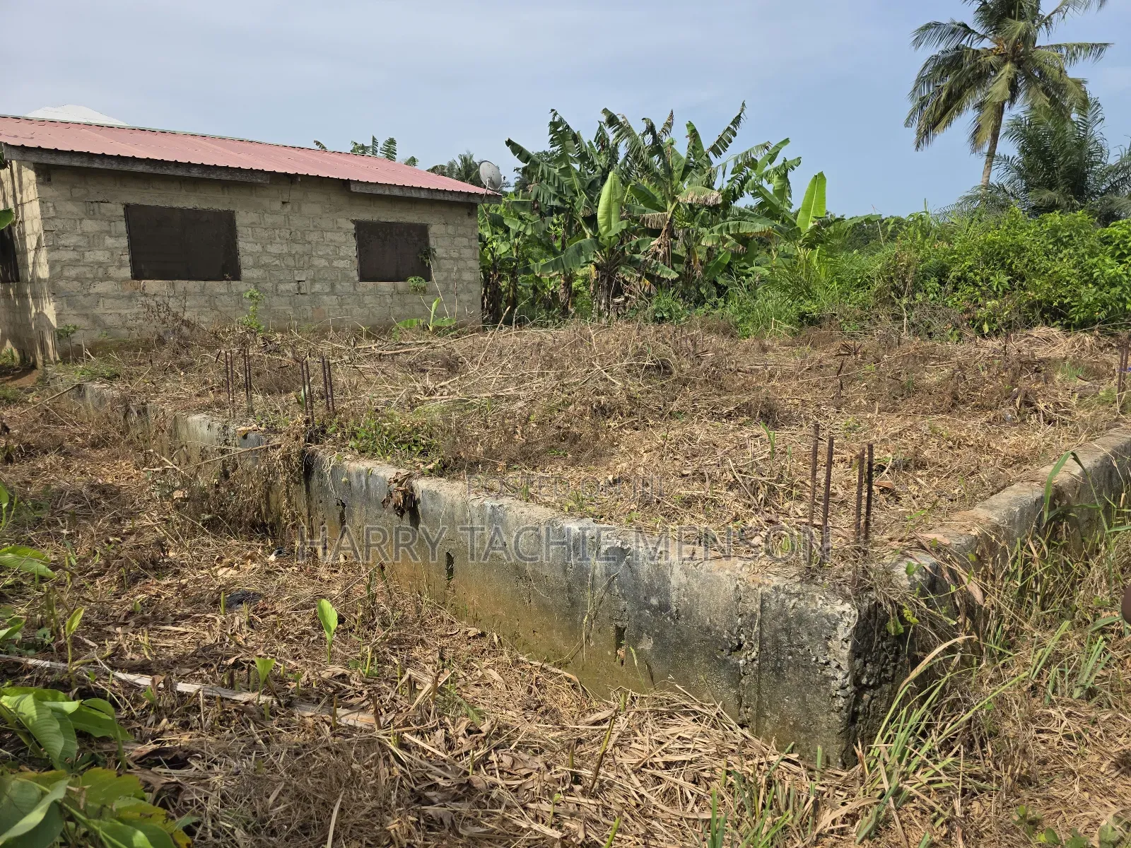 30×30 Land With Two Bedrooms Foundation