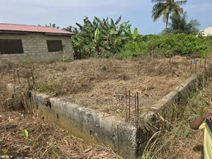 30×30 Land With Two Bedrooms Foundation