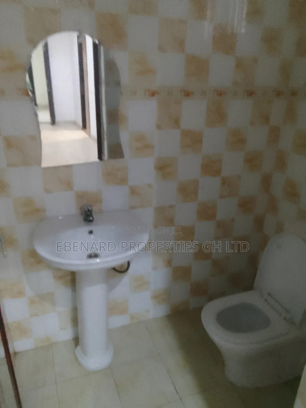 2bdrm Apartment in Ebenard Properties, Lake Side Estate for rent