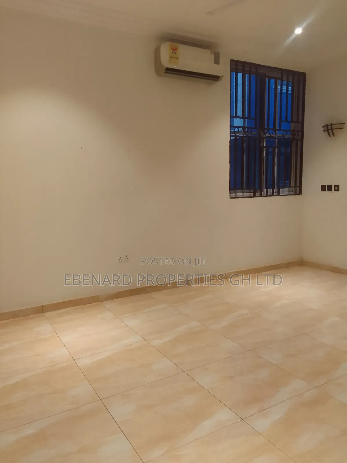 2bdrm Apartment in Ebenard Properties, Lake Side Estate for rent