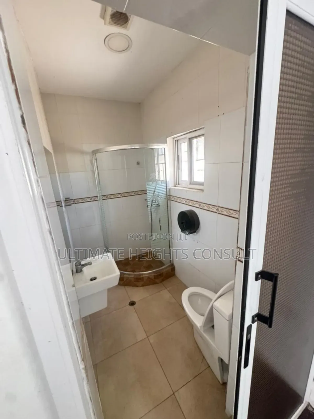 3 Bedrooms Self Compound Office Space for Rent at Dzorwulu