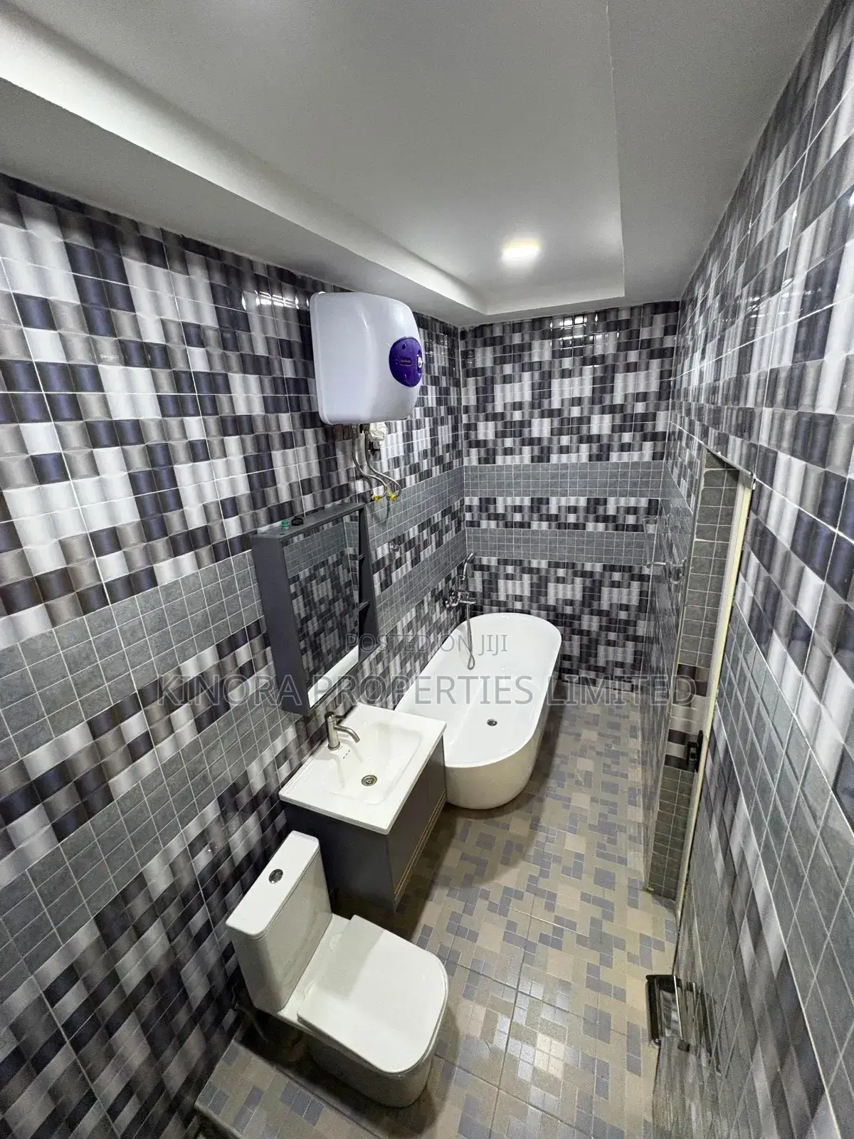 3bdrm House in Festus Hotel, Barrier for sale