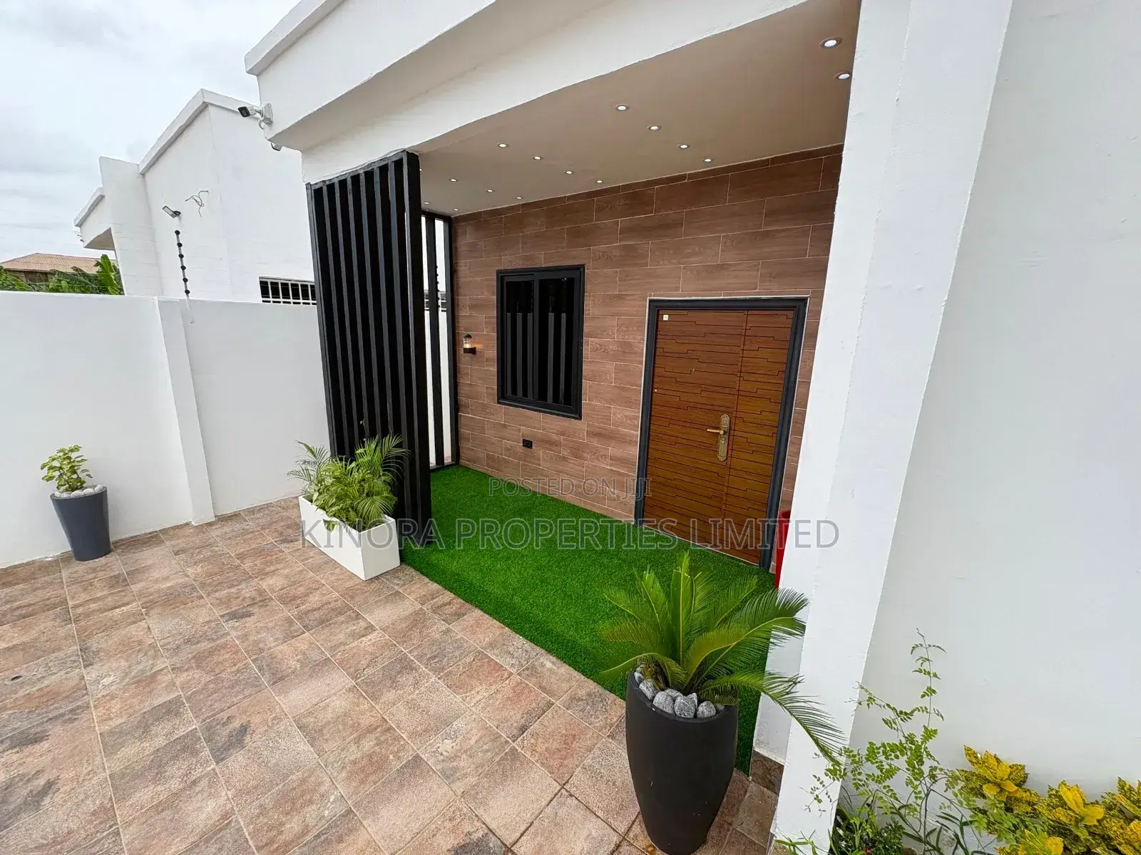 3bdrm House in Festus Hotel, Barrier for sale