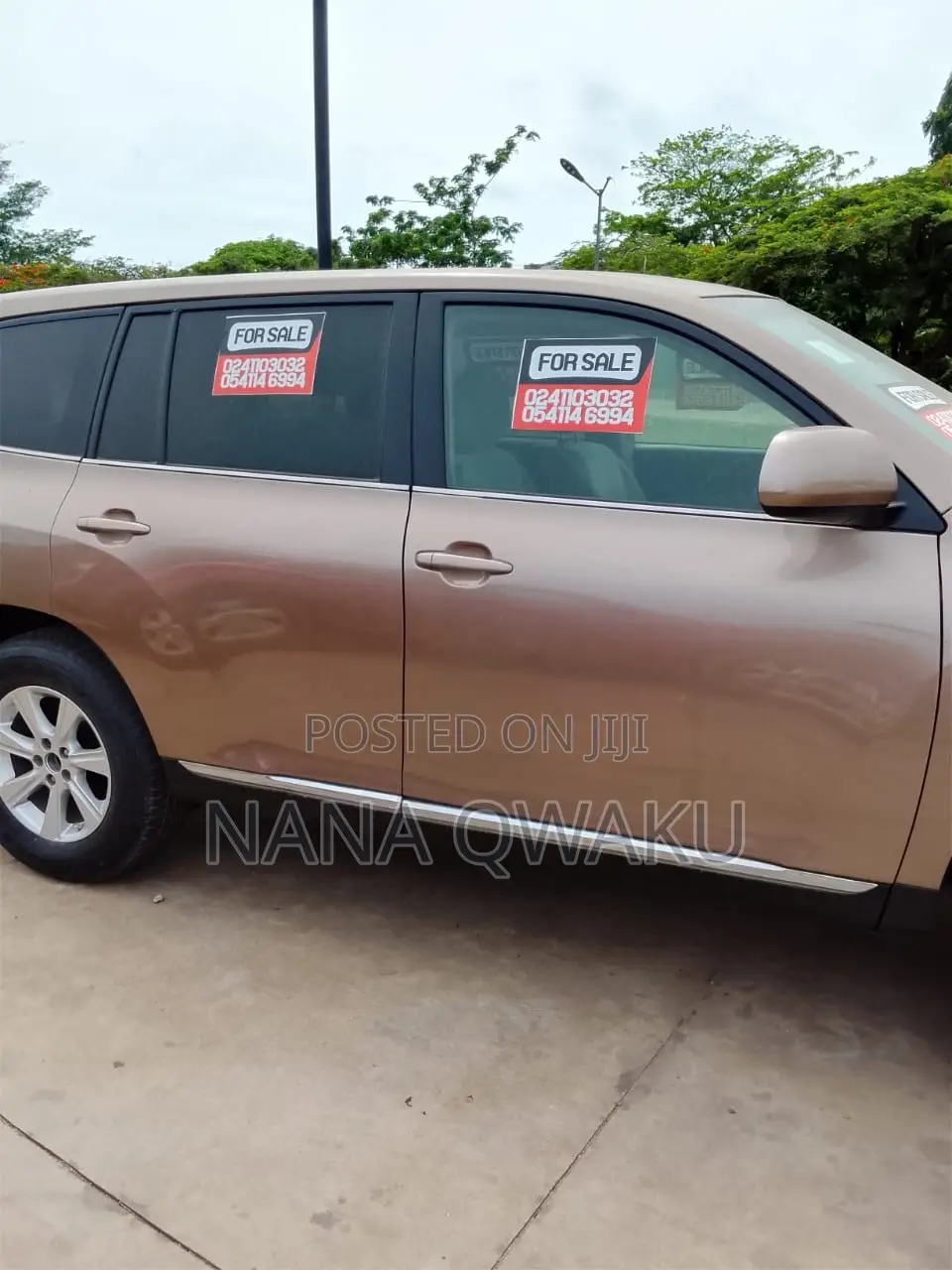 Toyota Highlander 2013 Gold