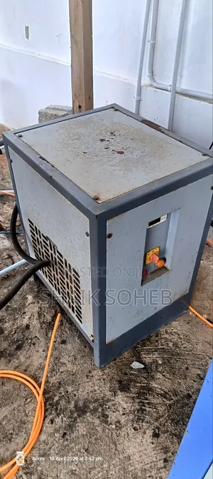 Bottle Blowing Machine