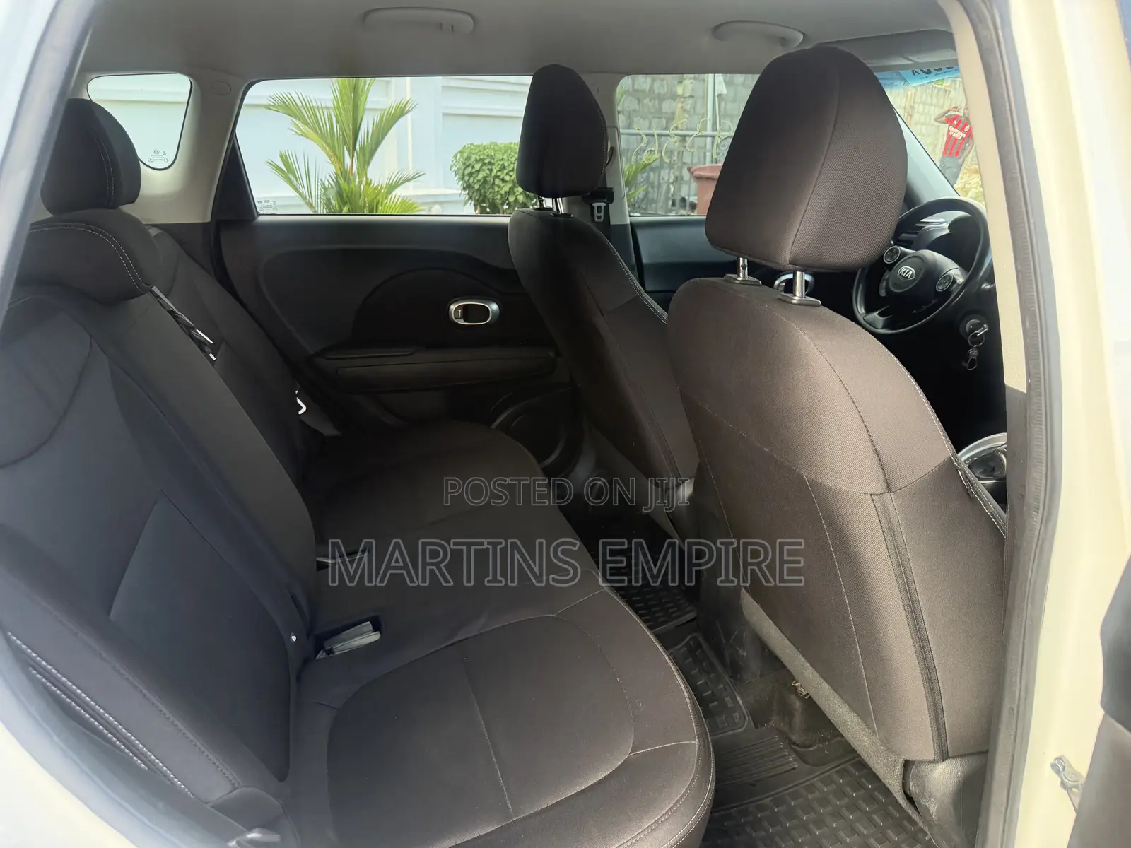 Kia Soul Base Hatchback 2016 White