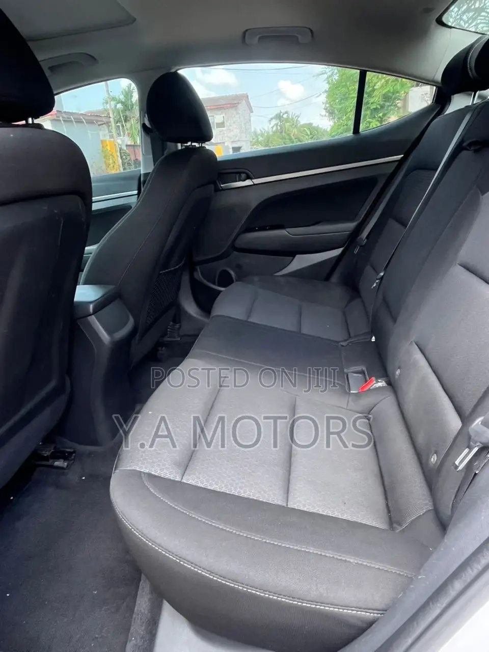 Hyundai Elantra 2017 White