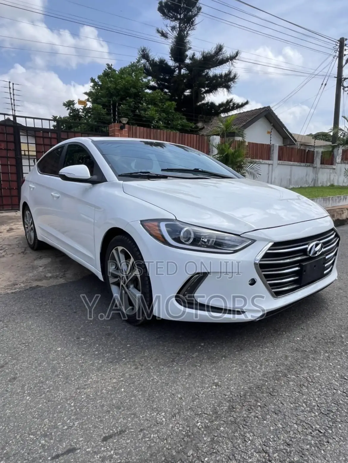 Hyundai Elantra 2017 White