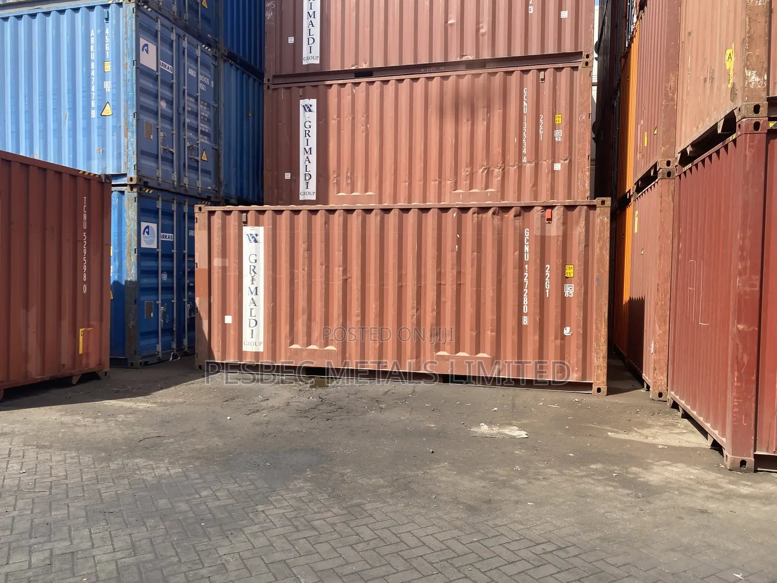 20ft Shipping Containers