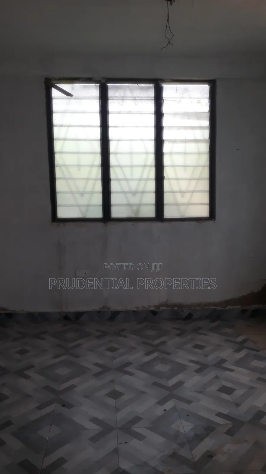 3bdrm House in Weija Junction for sale