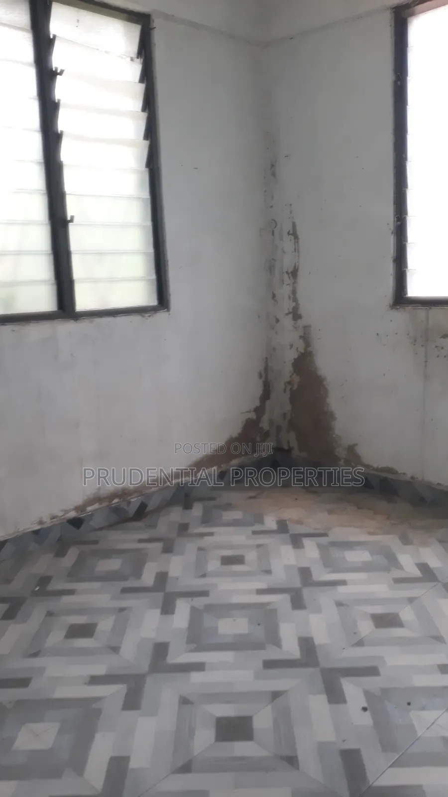 3bdrm House in Weija Junction for sale