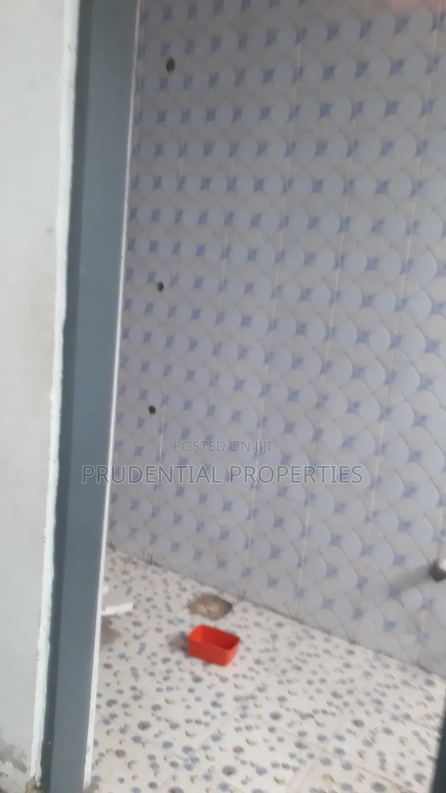 3bdrm House in Weija Junction for sale