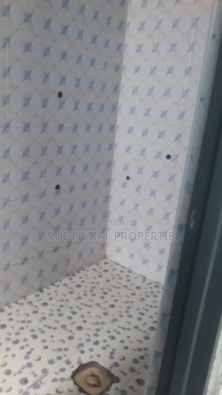 3bdrm House in Weija Junction for sale