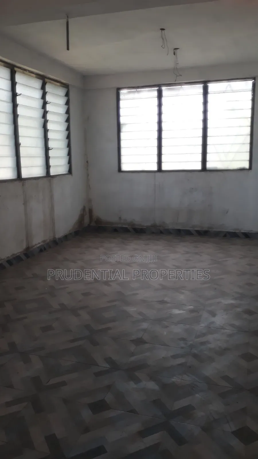 3bdrm House in Weija Junction for sale