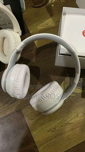 Headphone (Adol)