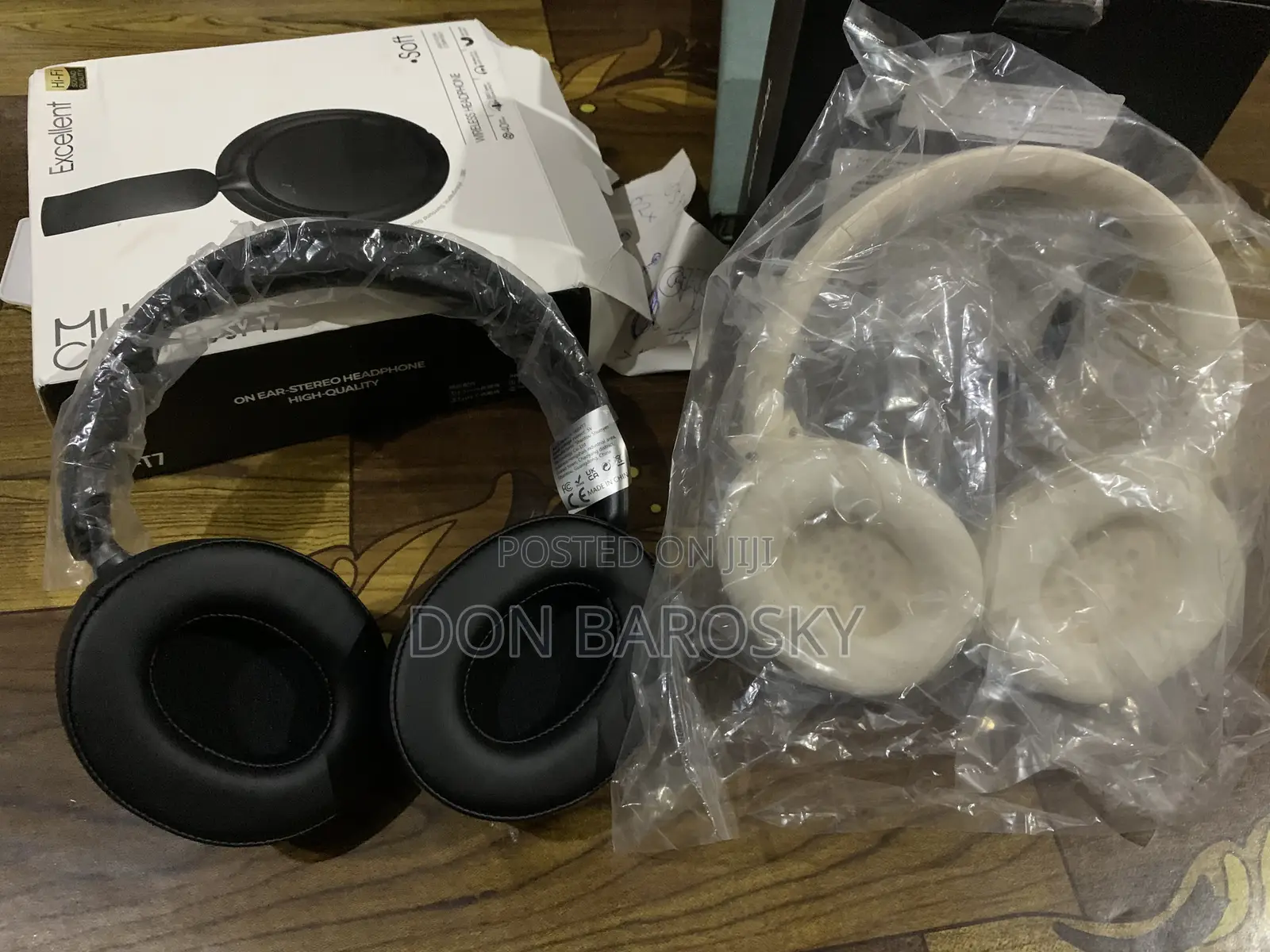 Headphone (Adol)