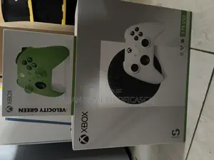Xbox Series S1tb + Extra Pad