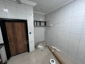 3bdrm Apartment in Mahatma Road, Tseaddo for rent