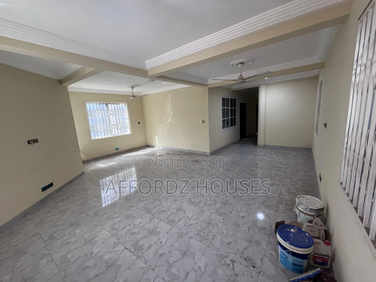 3bdrm Apartment in Mahatma Road, Tseaddo for rent
