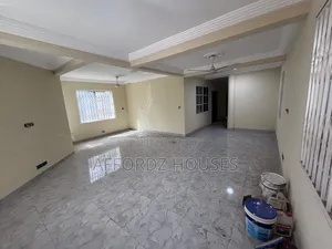 3bdrm Apartment in Mahatma Road, Tseaddo for rent