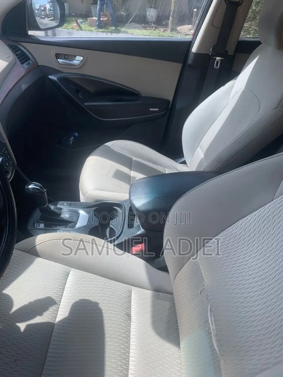 Hyundai Santa Fe 2013 Red