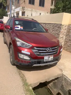 Hyundai Santa Fe 2013 Red