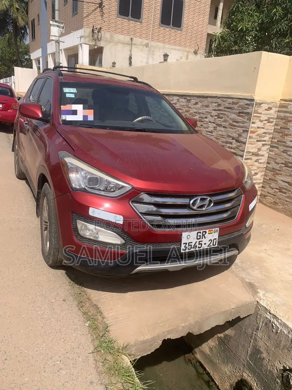 Hyundai Santa Fe 2013 Red