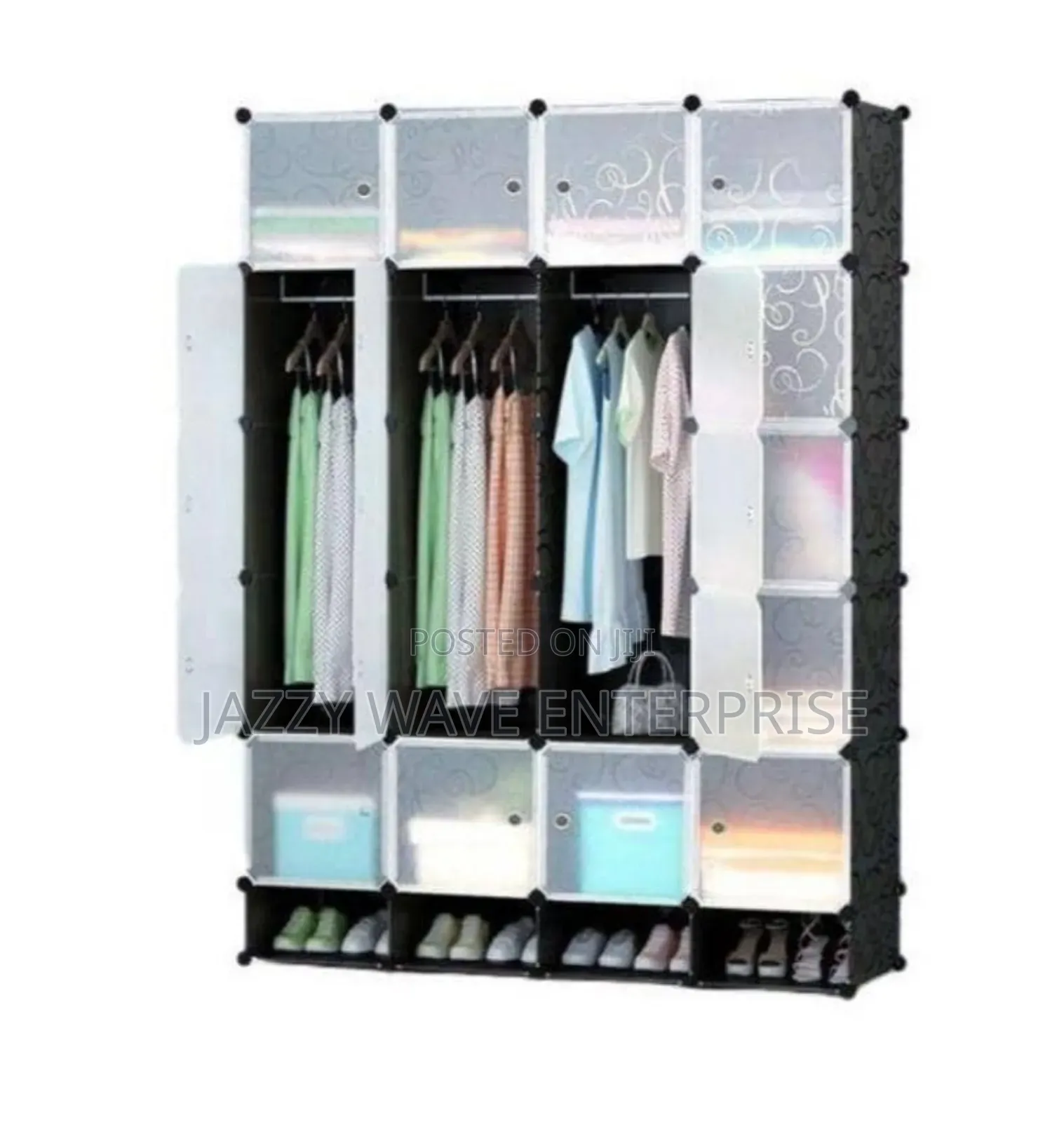 20 Cube Plastic Wardrobe