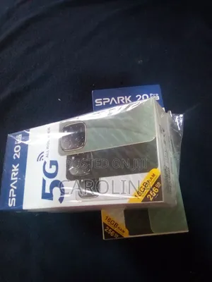 New Tecno Spark 20 Pro 256 GB White