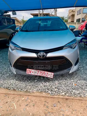 Toyota Corolla 2018 Silver