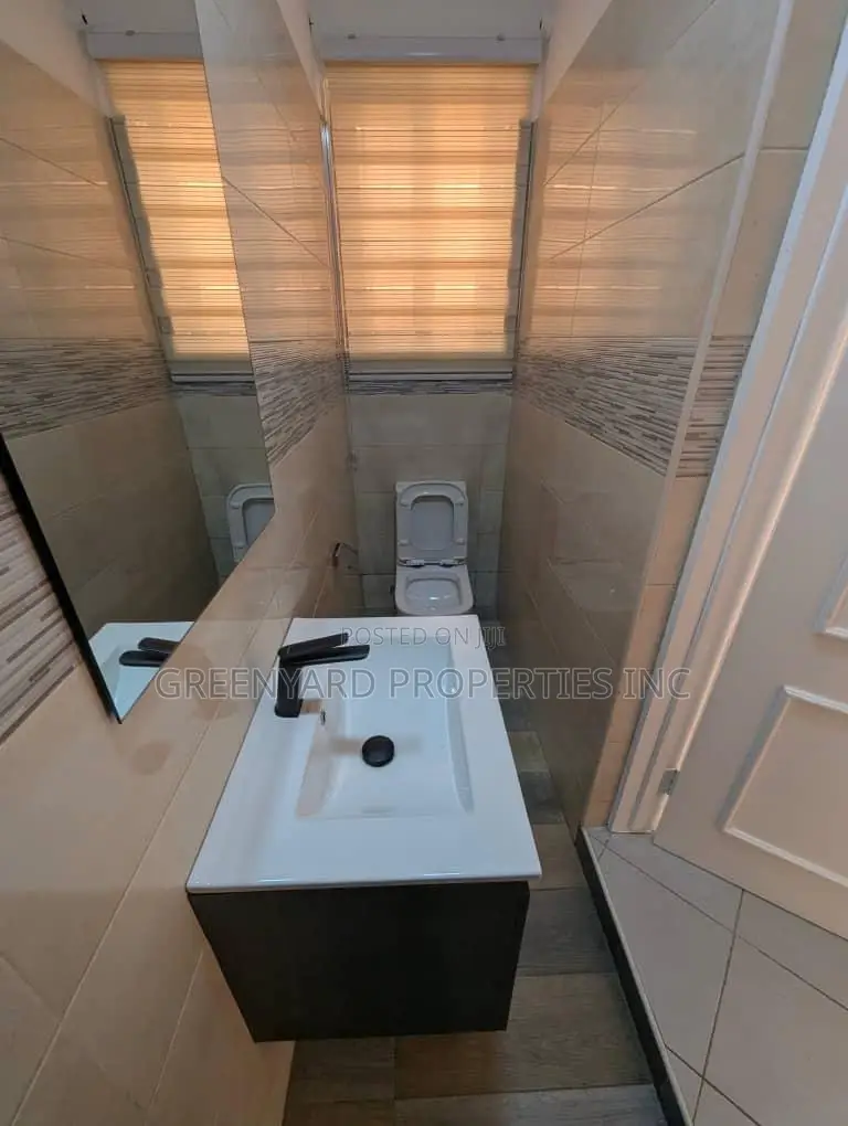 4bdrm House in Bawaleshie Rd, East Legon for rent