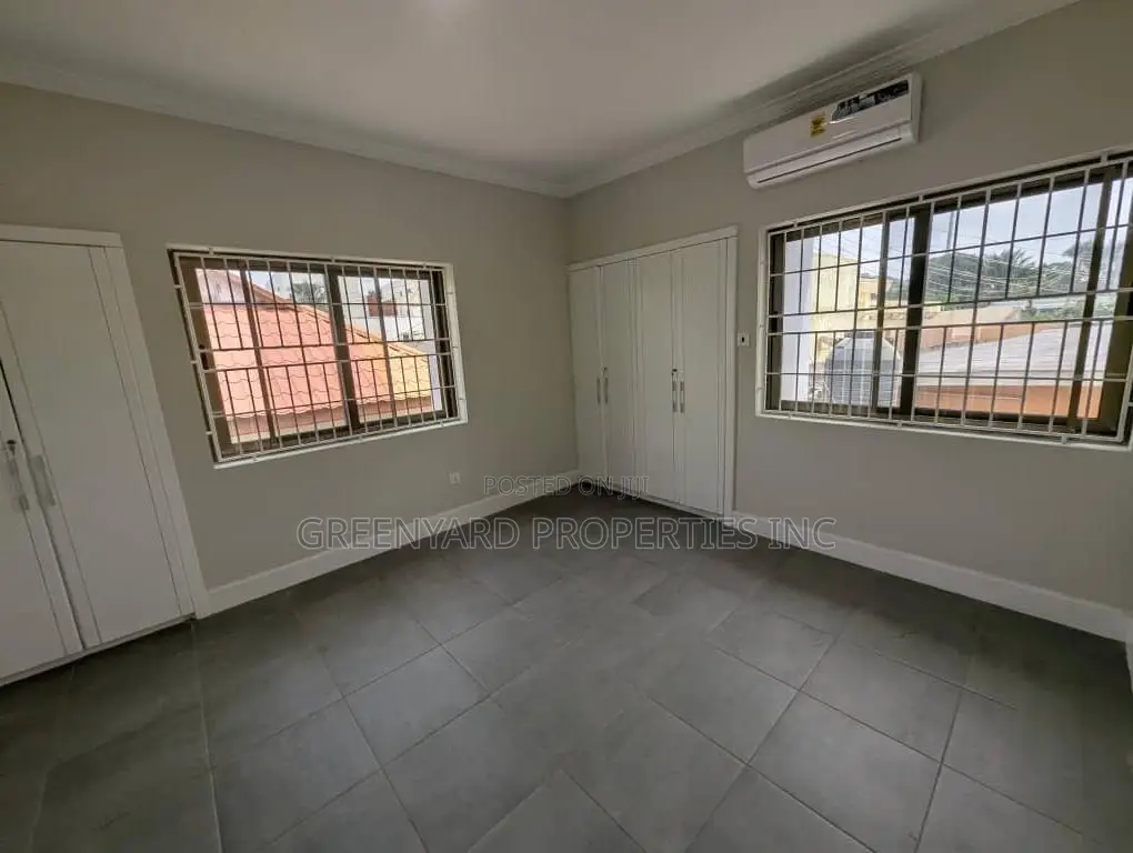 4bdrm House in Bawaleshie Rd, East Legon for rent